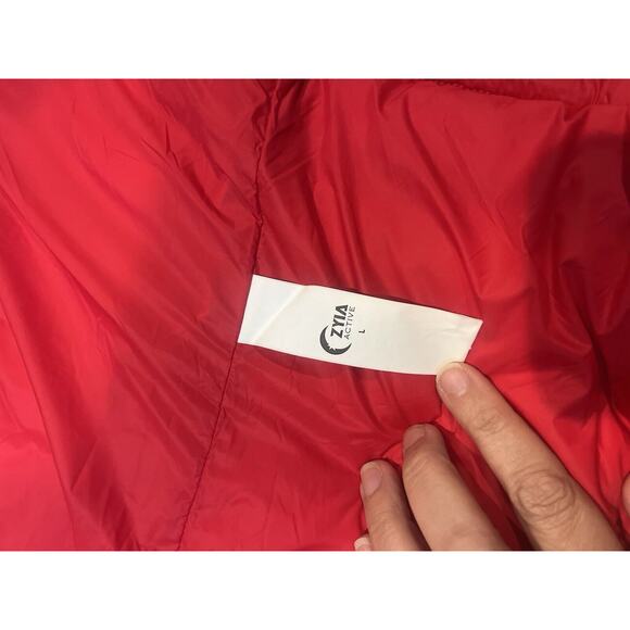 Zyia Active Alpine Vest Red Down Puffer Vest Quilted Logo Waist Women's Sz Large - Picture 5 of 5